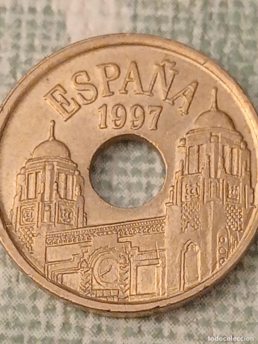 Monedas Franco: Moneda de 25 pesetas 1997 Melilla - Foto 2