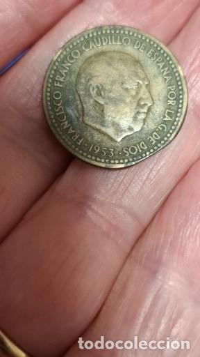 Monedas Franco: MONEDA DE 1 PESETA DE 1953 (CON ERROR) - Foto 1