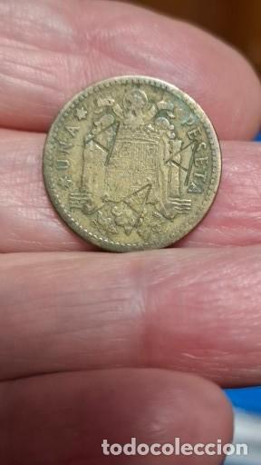 Monedas Franco: MONEDA DE 1 PESETA DE 1953 (CON ERROR) - Foto 2