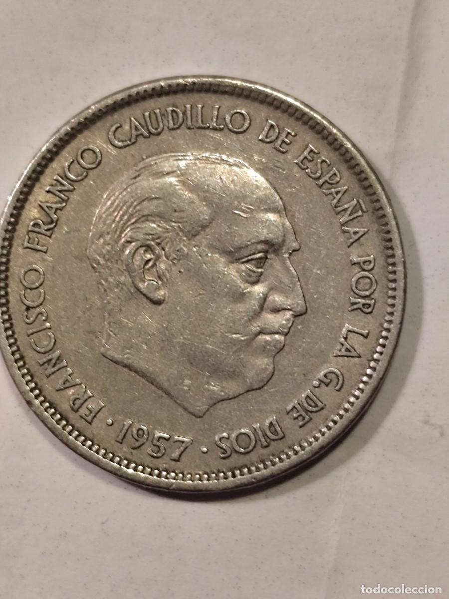 Monedas Franco: Moneda de 25 pesetas de 1957*68 - Foto 1