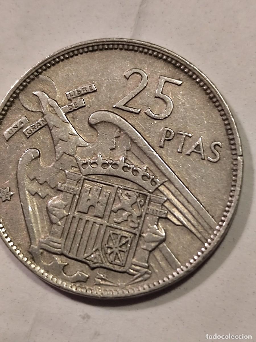 Monedas Franco: Moneda de 25 pesetas de 1957*68 - Foto 2
