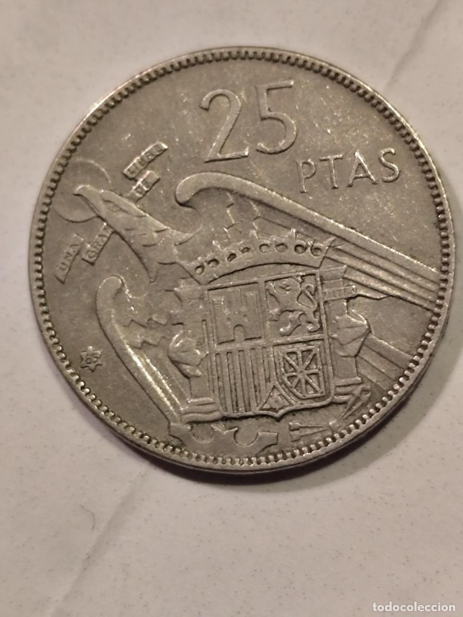 Monedas Franco: Moneda de 25 pesetas de 1957*65 - Foto 2