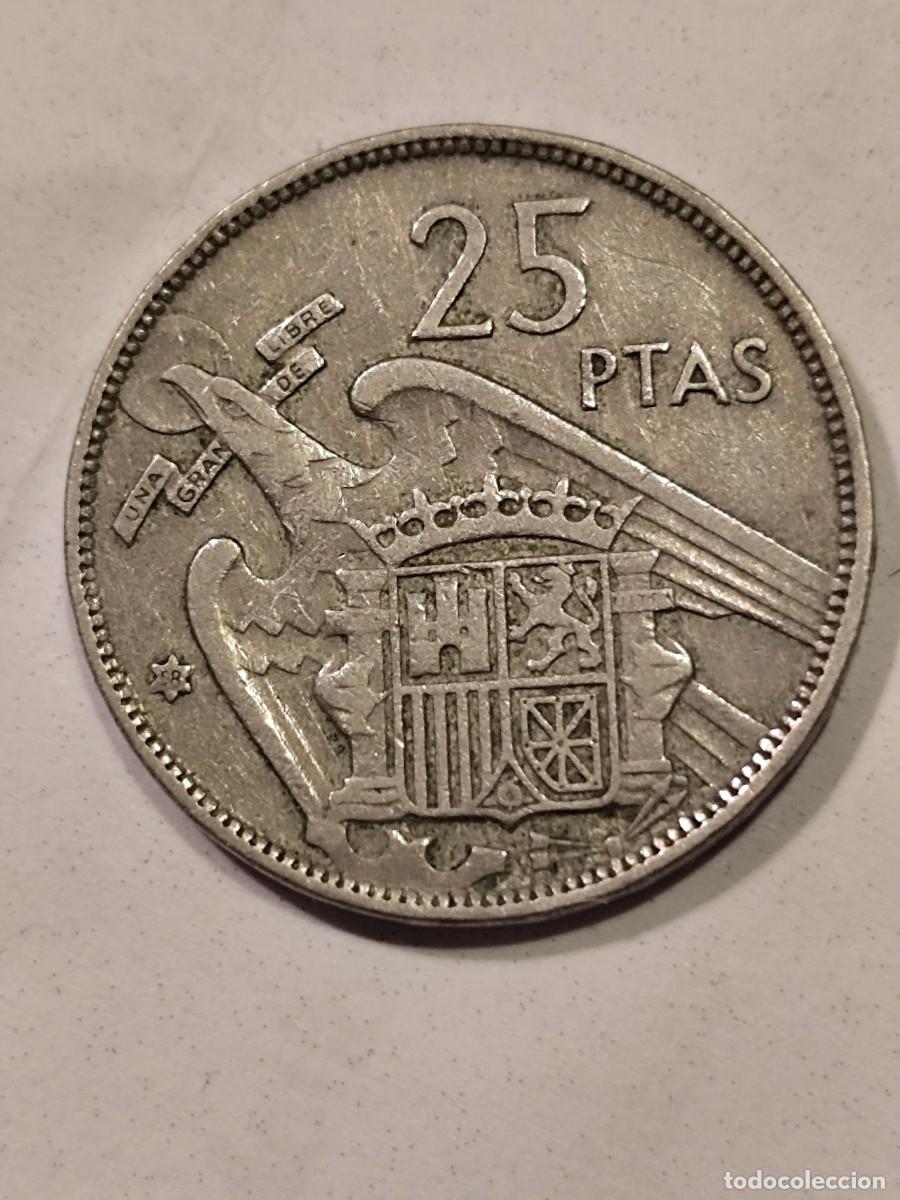 Monedas Franco: Moneda de 25 pesetas de 1957*58 - Foto 2