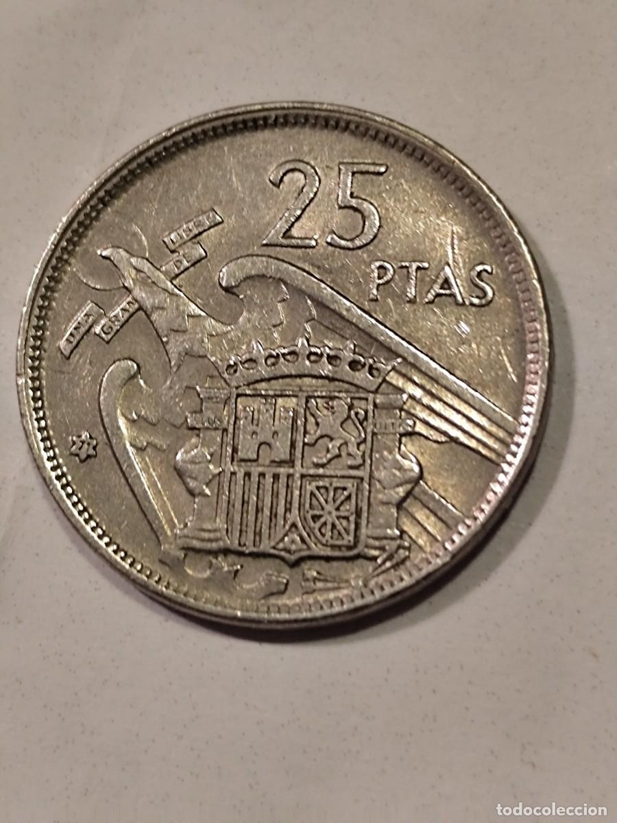 Monedas Franco: Moneda de 25 pesetas de 1957*71 - Foto 2