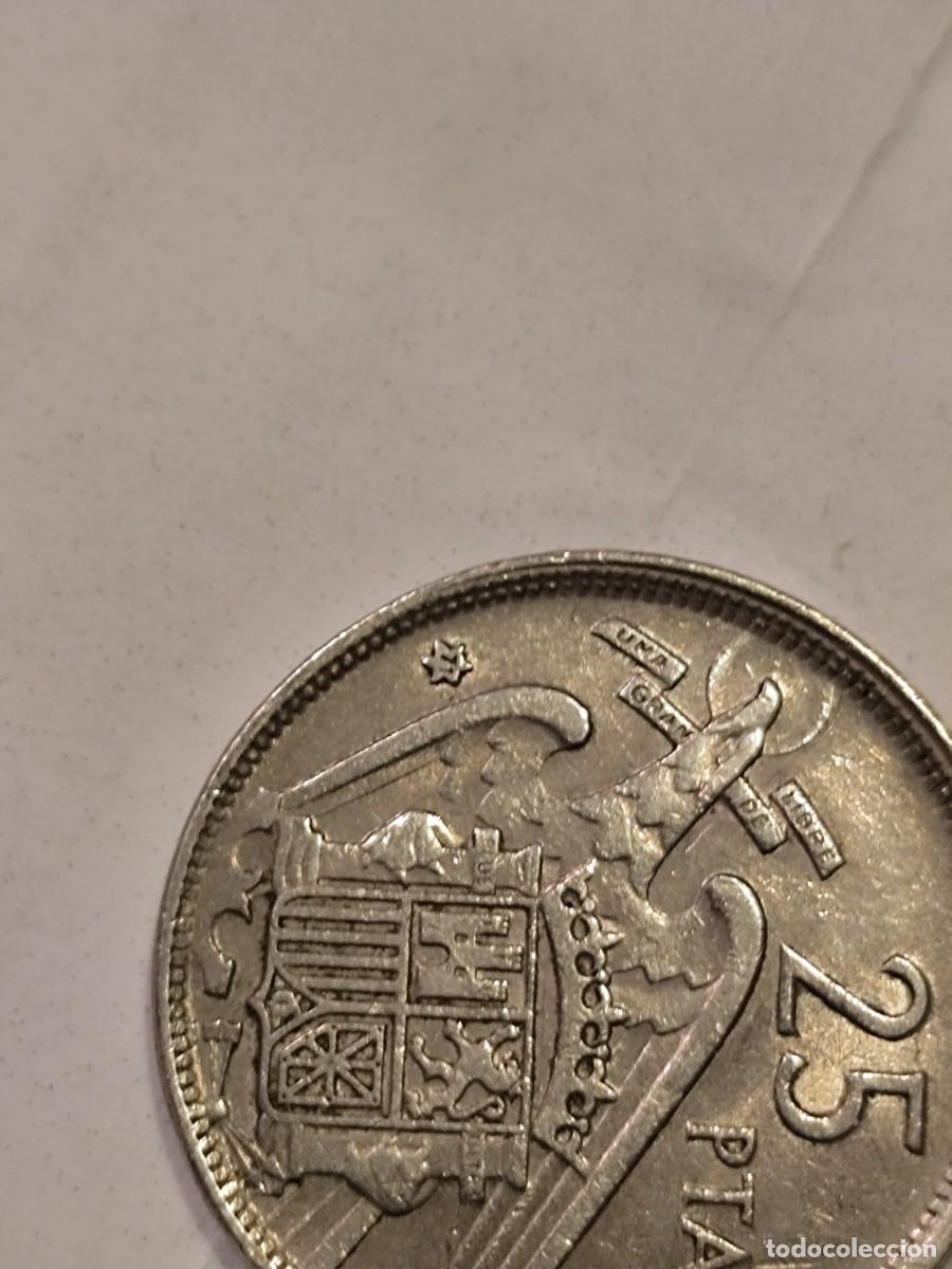 Monedas Franco: Moneda de 25 pesetas de 1957*71 - Foto 3