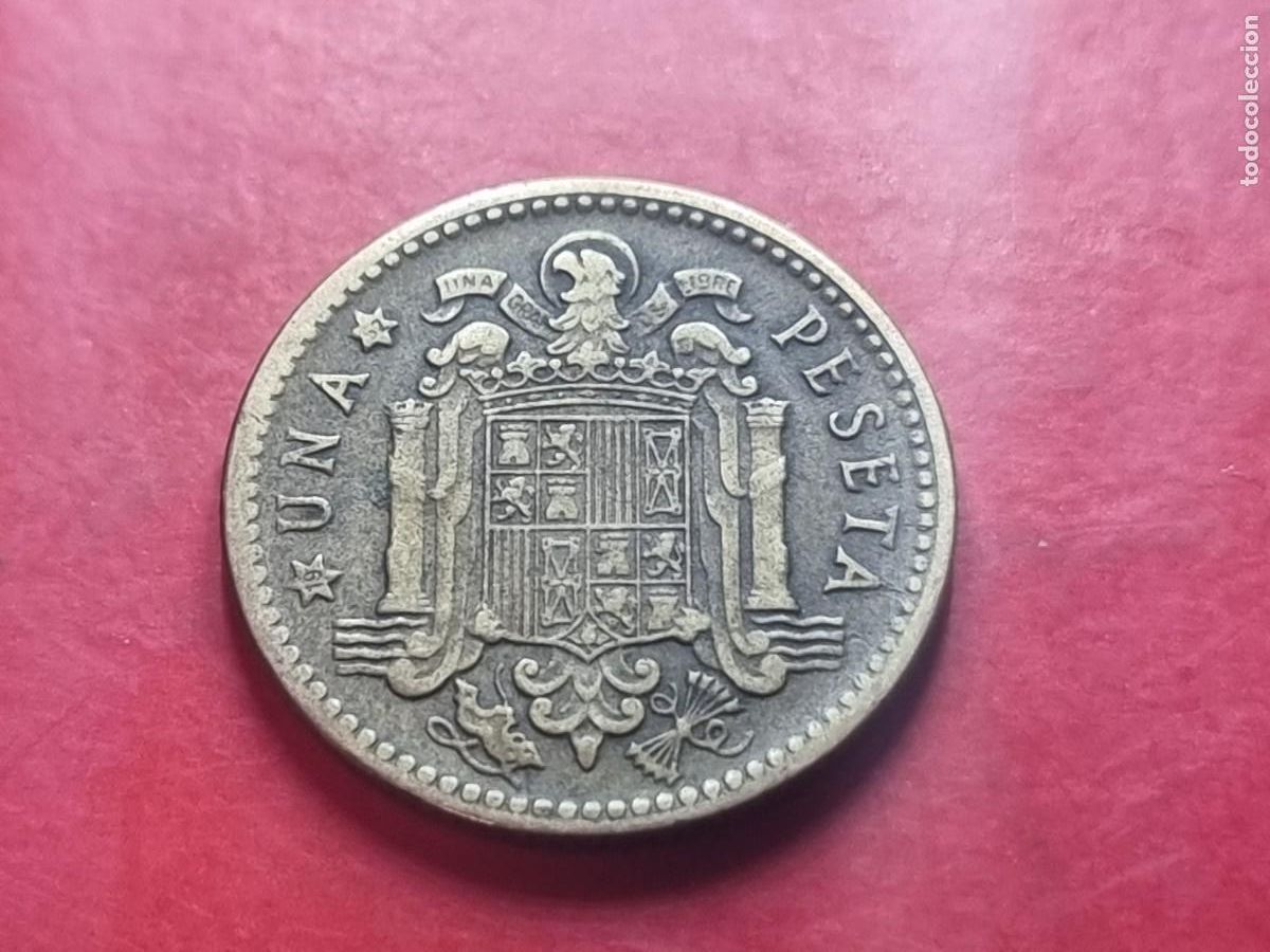 Franco Coins: 1 PESETA 1947 52* MBC
