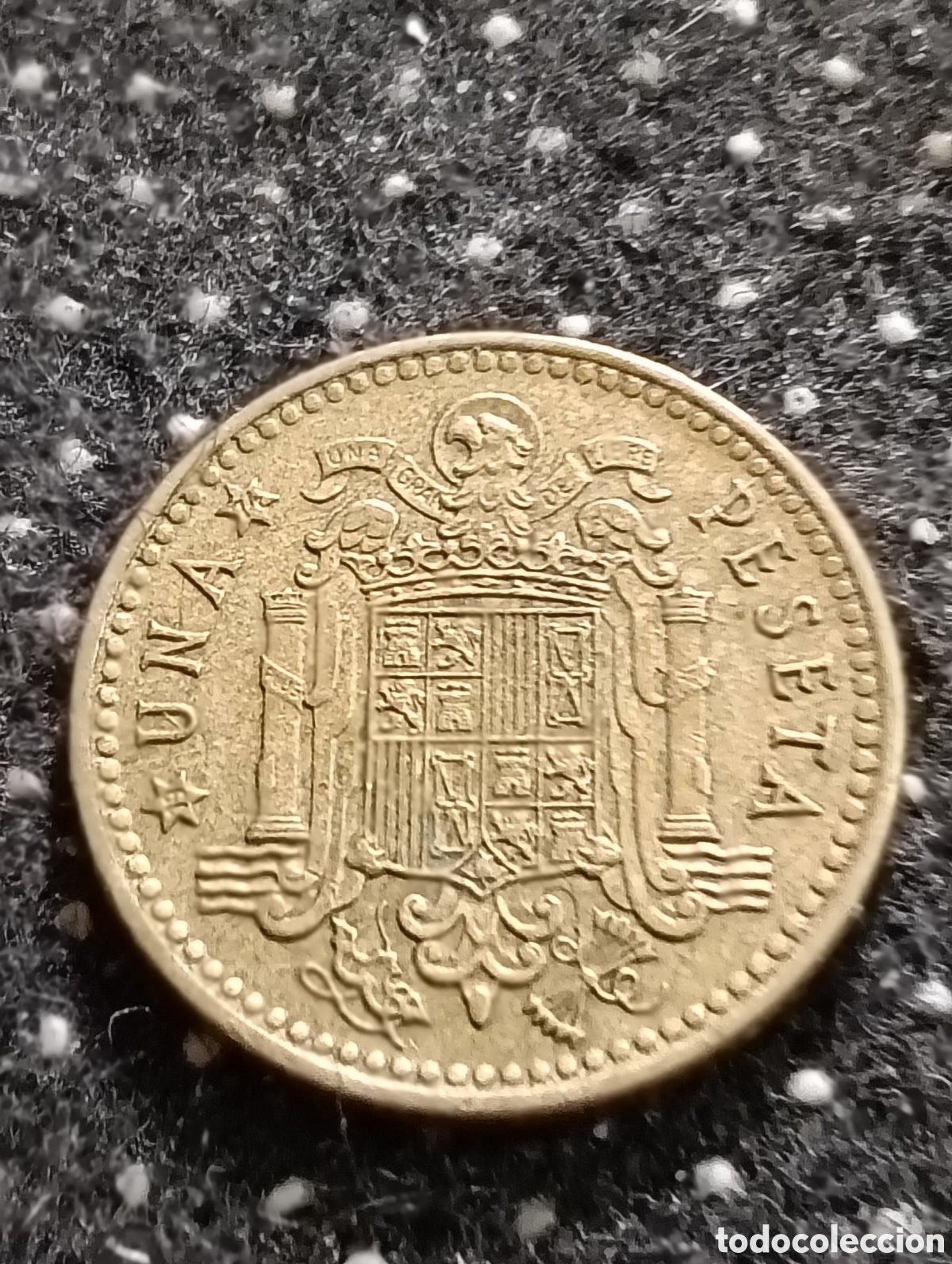 Monedas Franco: Franco moneda ERROR de 1 pts. 1966 *74 - Foto 2