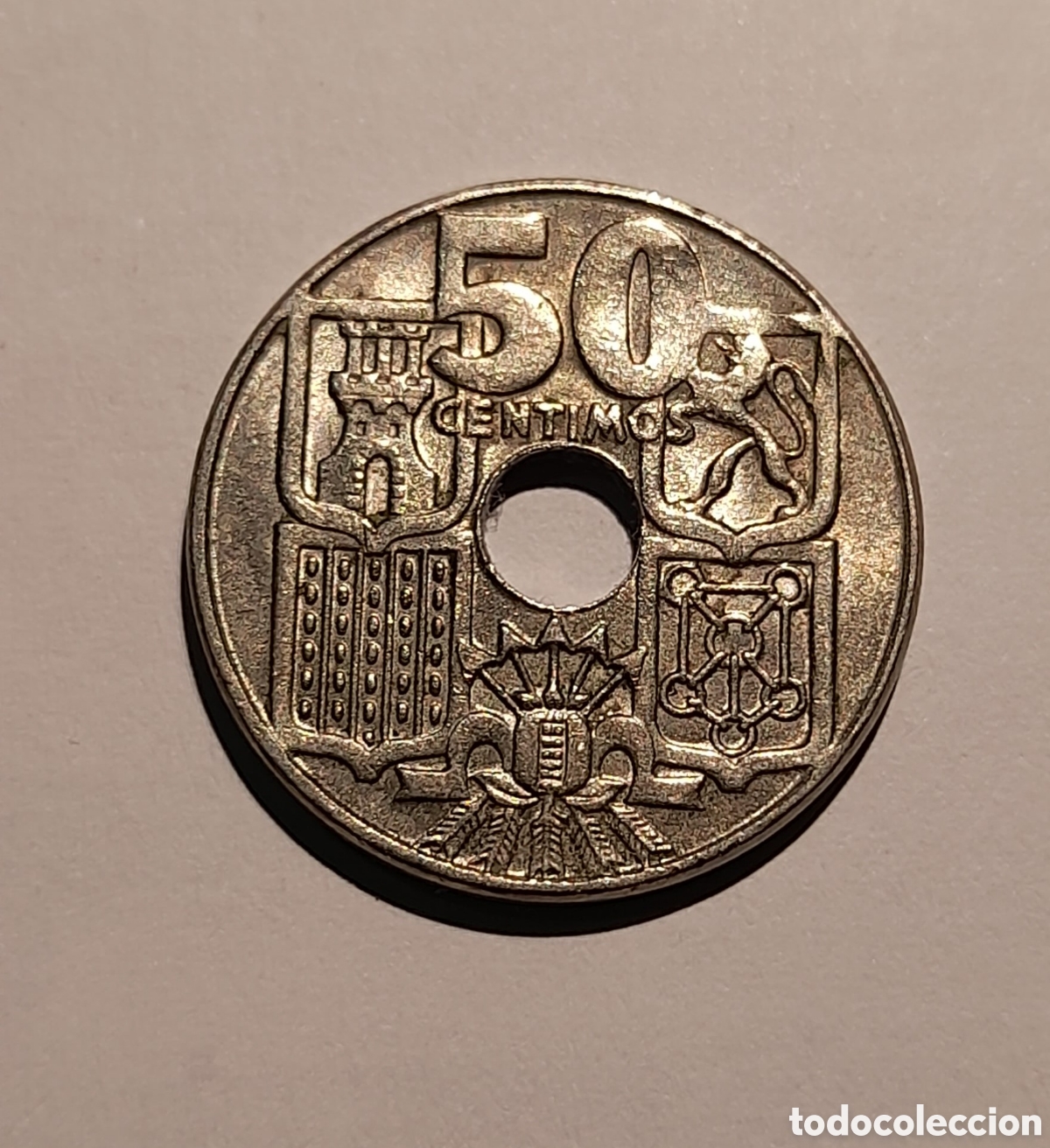 Monete Franco: 50 C&eacute;ntimos 1963 *19 *63 S/C con errores.M&aacute;s en perfil.