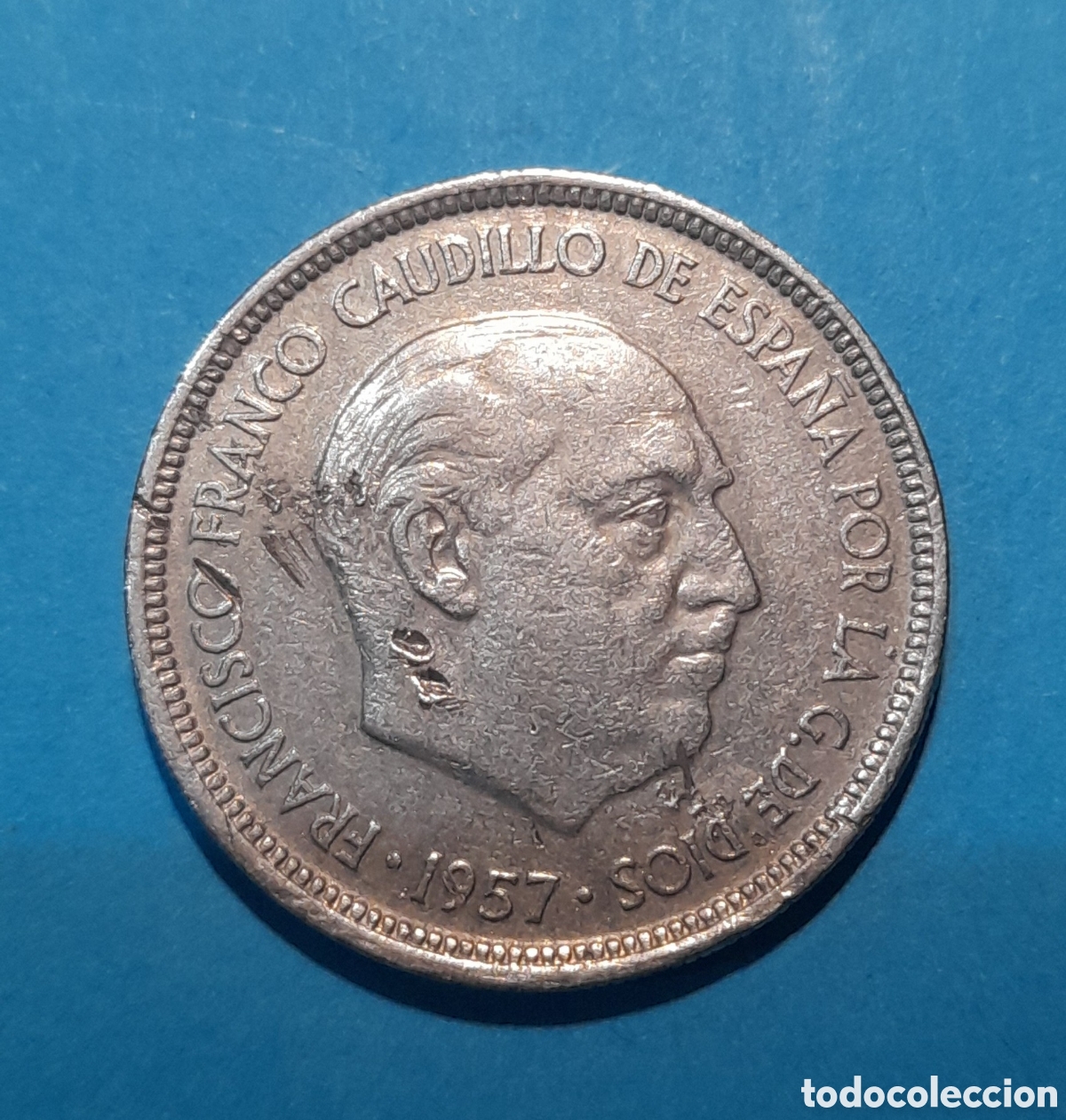 Monedas Franco: 5 Pesetas 1957 *72 error ( Cospel ). M&aacute;s Monedas en mi perfil.