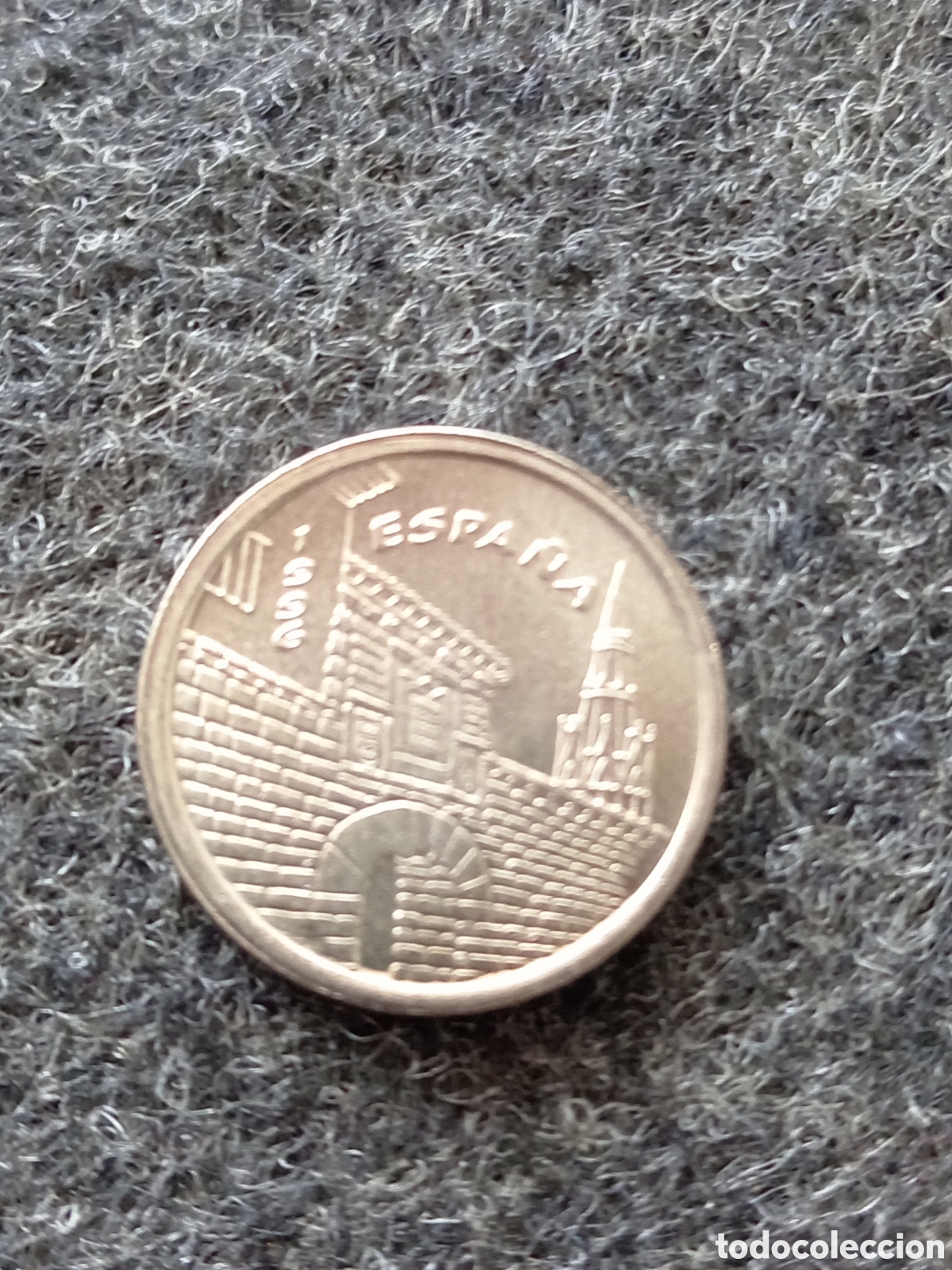 Monedas Franco: Dos monedas de 5 pesetas a&ntilde;o 1996 - Foto 4