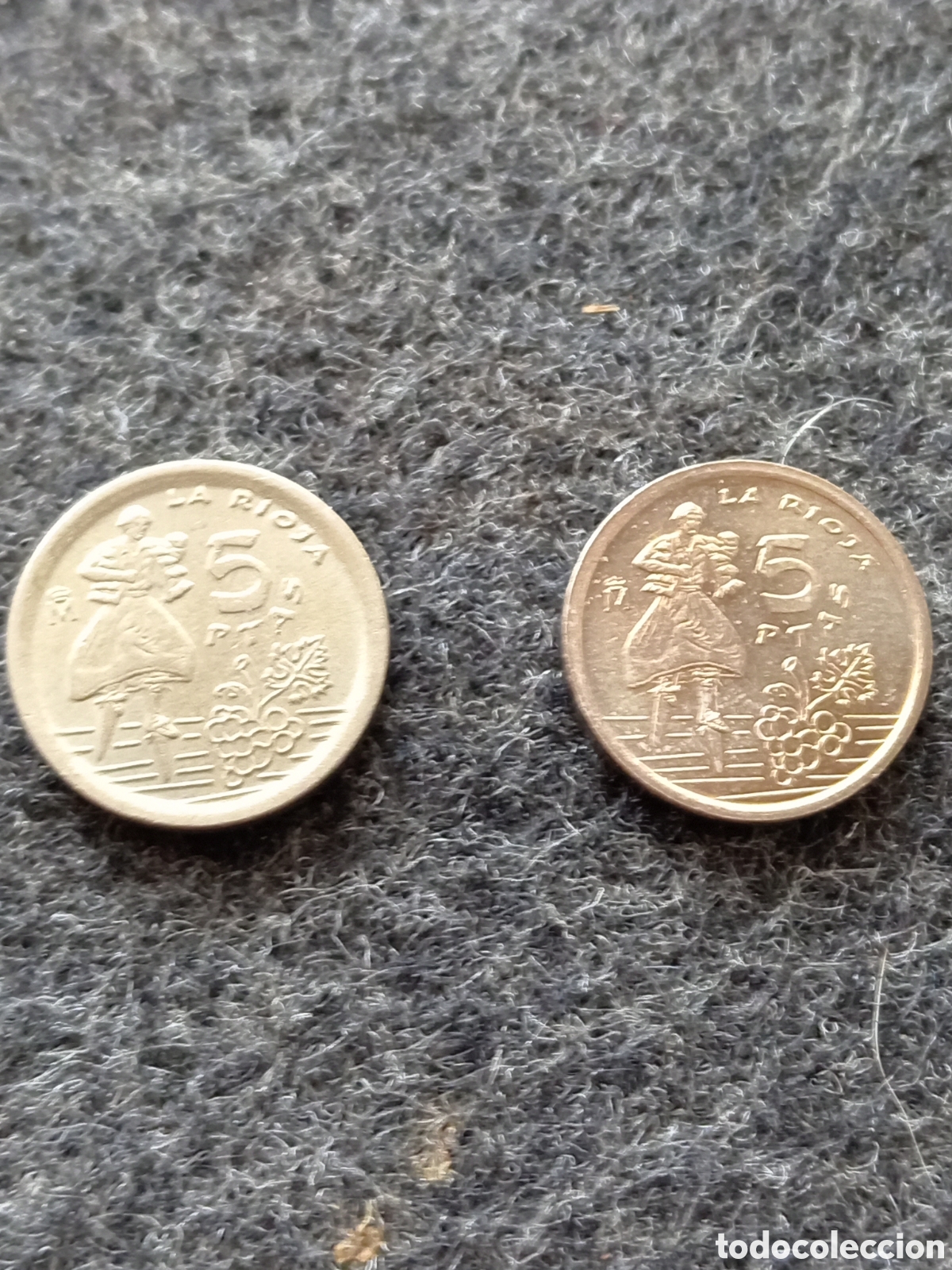 Monedas Franco: Dos monedas de 5 pesetas a&ntilde;o 1996 - Foto 1