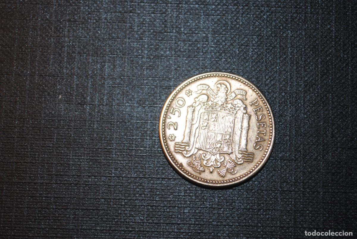 Monedas Franco: MONEDA DE 2,50 1953 , ESTRELLA 54 . - Foto 2