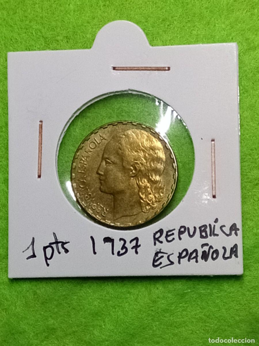 Monedas Franco: Monedas de 1 peseta republica espa&ntilde;ola