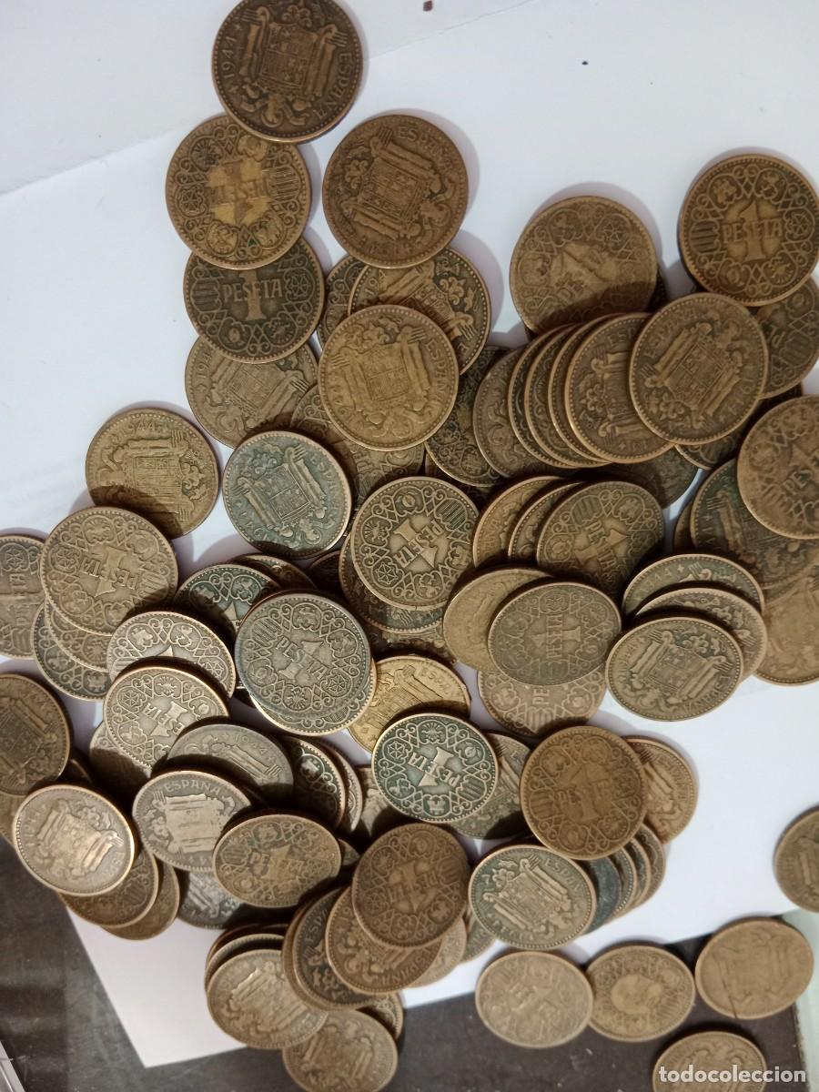Monedas Franco: Lote de 120 Monedas de 1 peseta 1944 la del 1