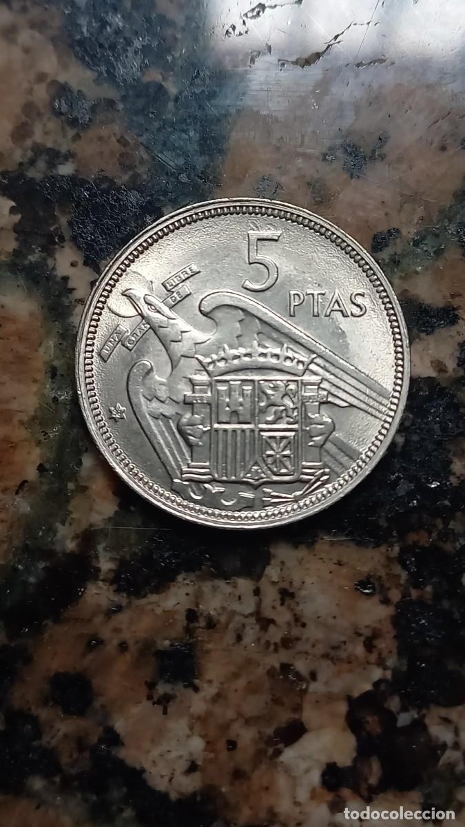 Monedas Franco: 5 pesetas 1957 *58 moneda Espa&ntilde;a