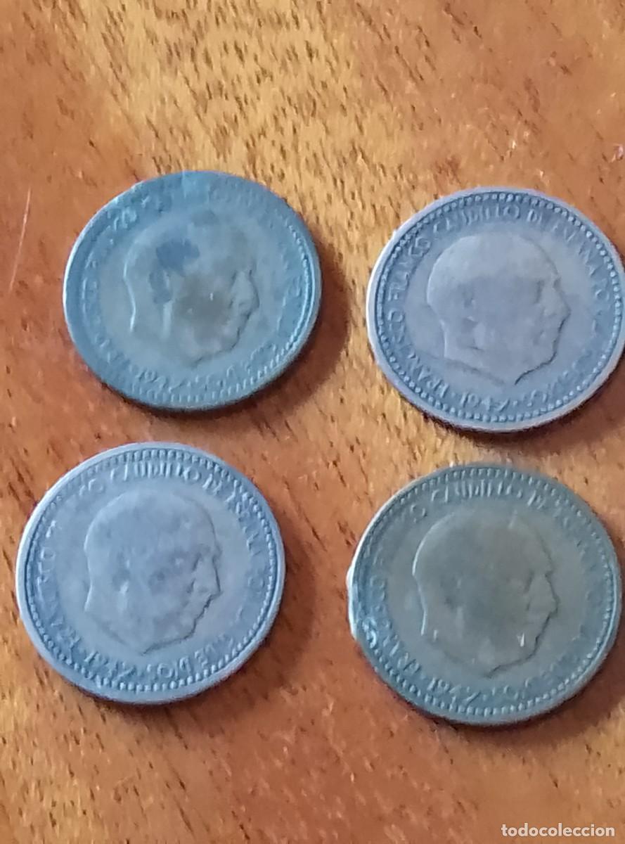 Monedas Franco: 1 peseta 1947. 19 *a identificar. 2 monedas