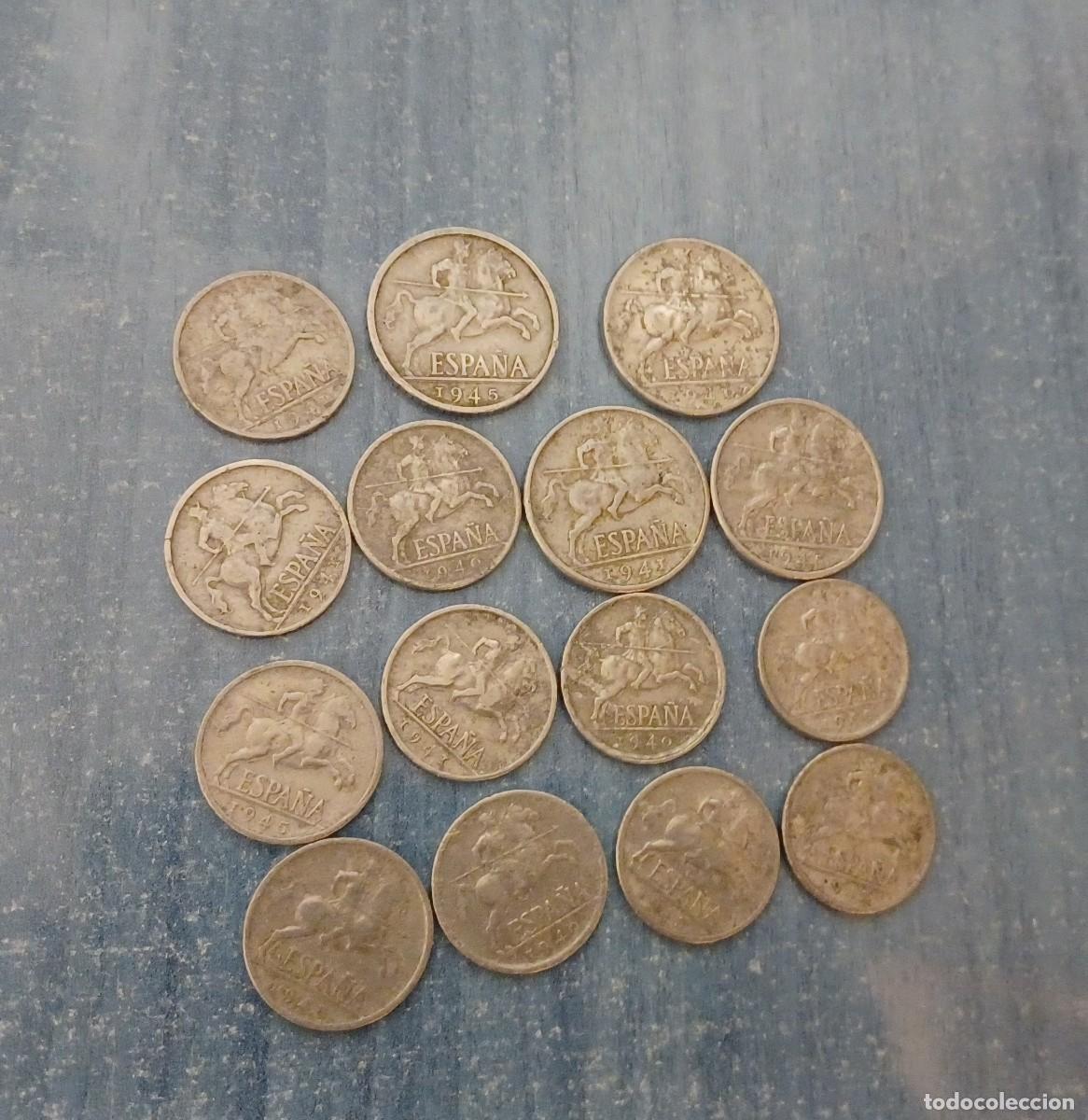 Monedas Franco: 15 monedas jinete lanzero 5 y 10 centimos 1940 - 1945
