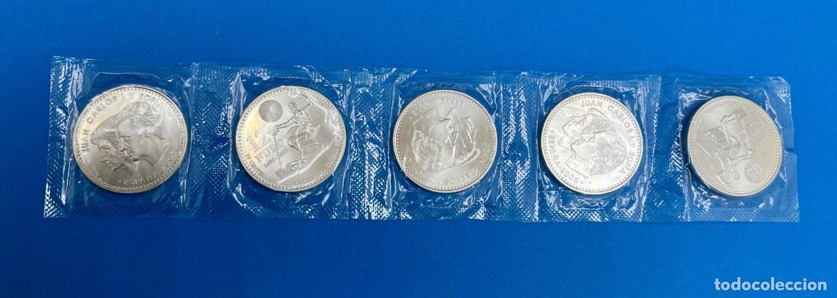 Monedas Franco: Lote de 5 monedas de plata de 12 euros.