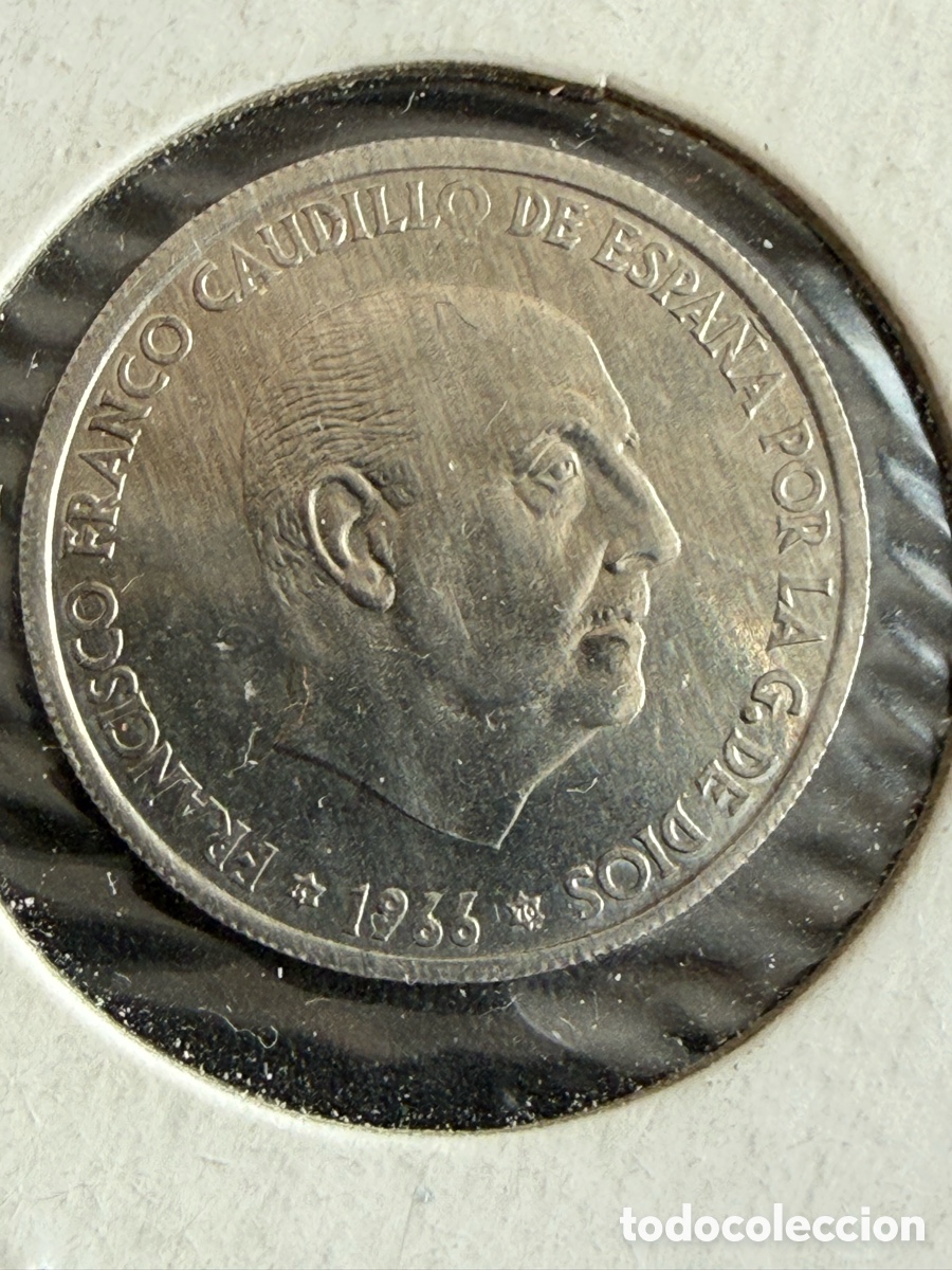 Franco Coins: 50 C&Eacute;NTIMOS. FRANCO. 1966 * 70. SC