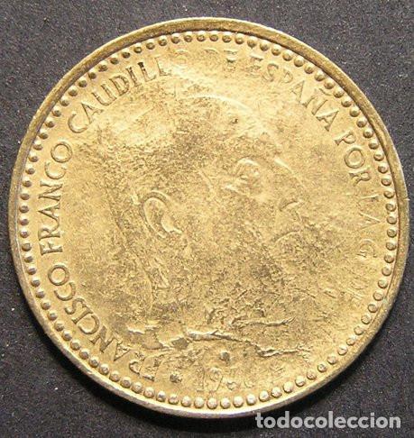 Monedas Franco: 1 PESETA 1966 ESTRELLAS 19-72 - ACU&Ntilde;ACION DEFECTUOSA EN EL ANVERSO