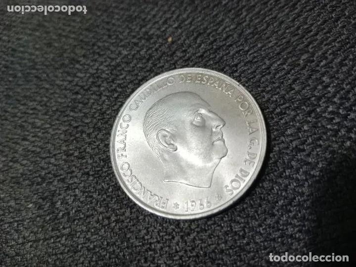 Monedas Franco: 100 pesetas de plata de 1966 estrella 68 SC