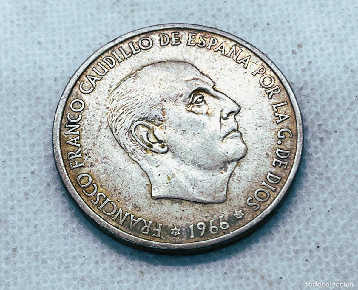 Monedas Franco: Moneda 100 ptas. Franco Caudillo de Espa&ntilde;a 1966, buen estado - FLA