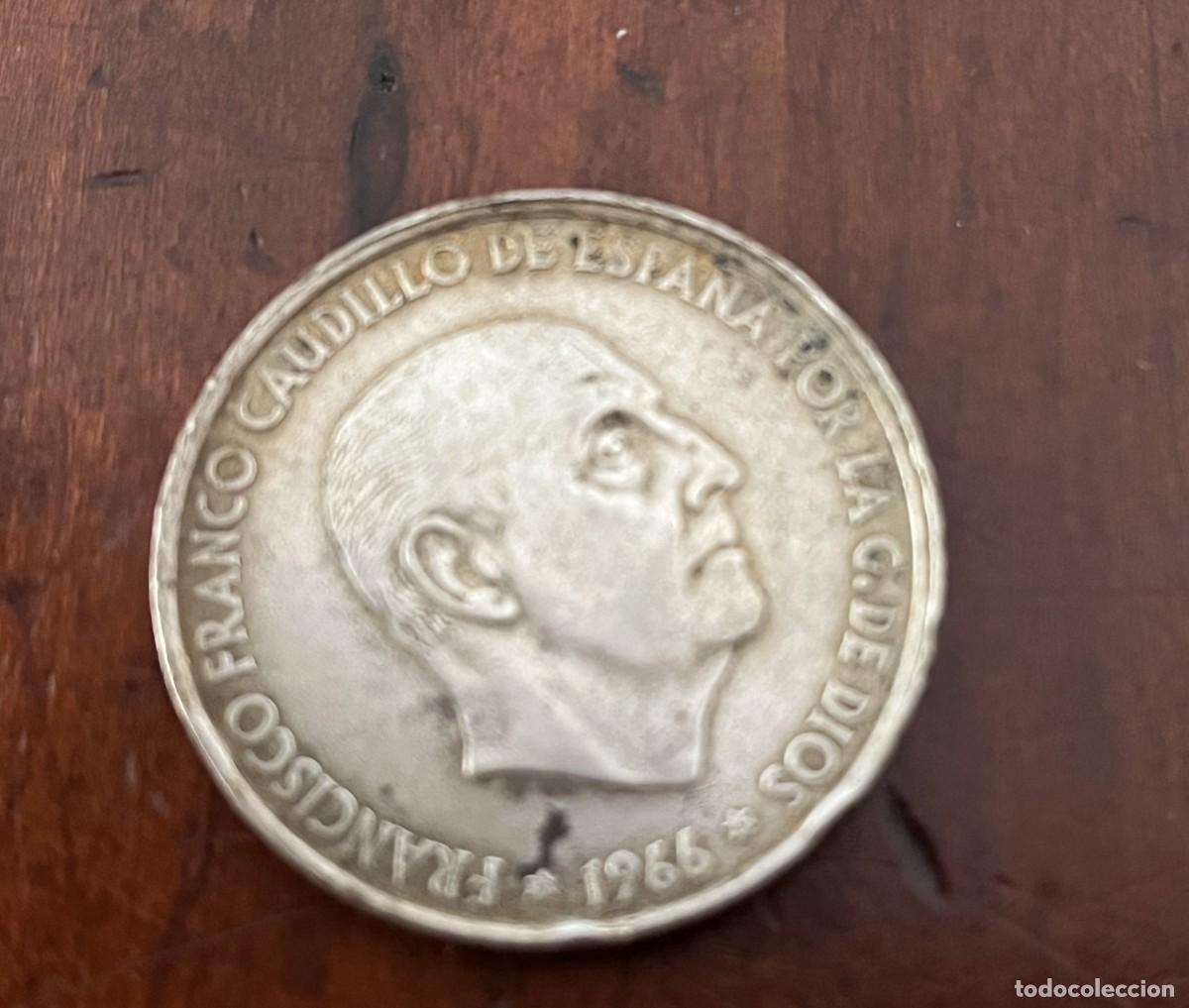 Monedas Franco: Moneda Francisco Franco 1966, estrella 66?, Buen Estado - FLA