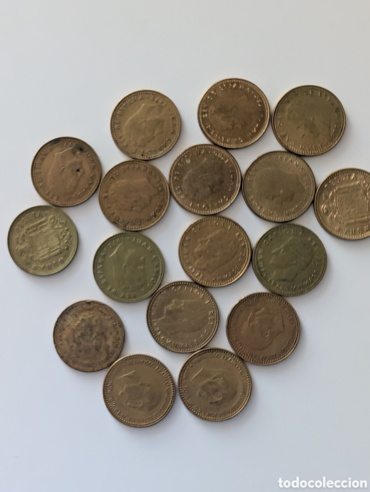 Monedas Franco: Lote de 17 Monedas de Pesetas Espa&ntilde;olas (Franco y Juan Carlos I)