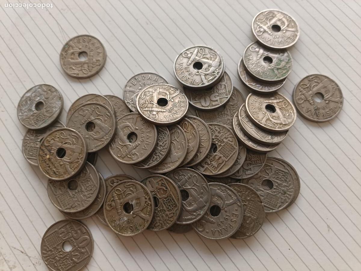 Monedas Franco: 45 MONEDAS DE 50 CENTIMOS DEL AGUJERO