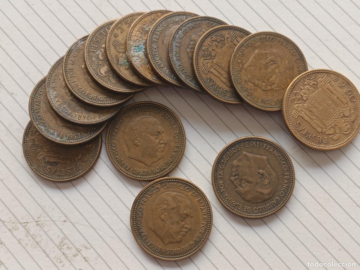 Monedas Franco: 15 MONEDAS DE 2,50 PESETAS DE FRANCO