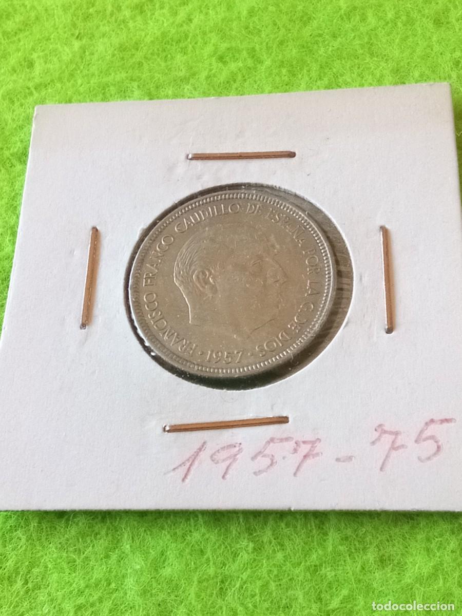 Monedas Franco: Moneda espa&ntilde;ola. La de las fotos