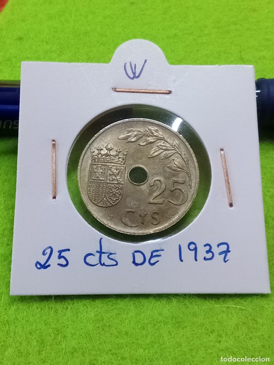 Monedas Franco: Moneda espa&ntilde;ola. La de las fotos