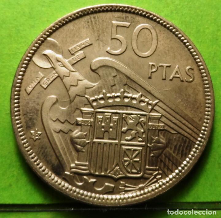 Monedas Franco: ESTADO ESPA&Ntilde;OL. 50 Pesetas, 1975 *72, PRUEBA, De cartera, Ni. REV, peque&ntilde;o vano en leyenda