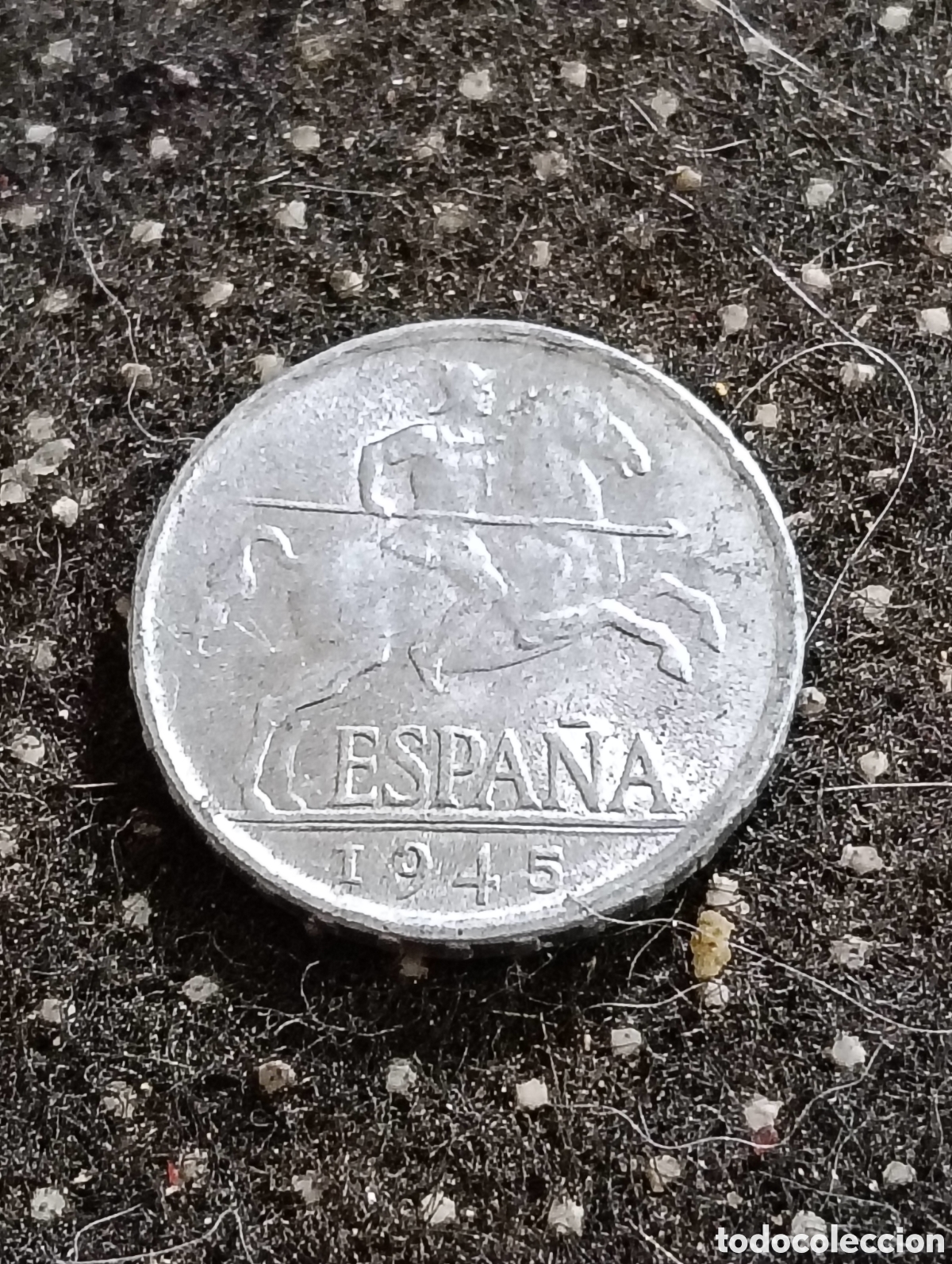 Monedas Franco: Moneda de 5 c&eacute;ntimos 1945 Estado Espa&ntilde;ol en buen estado.