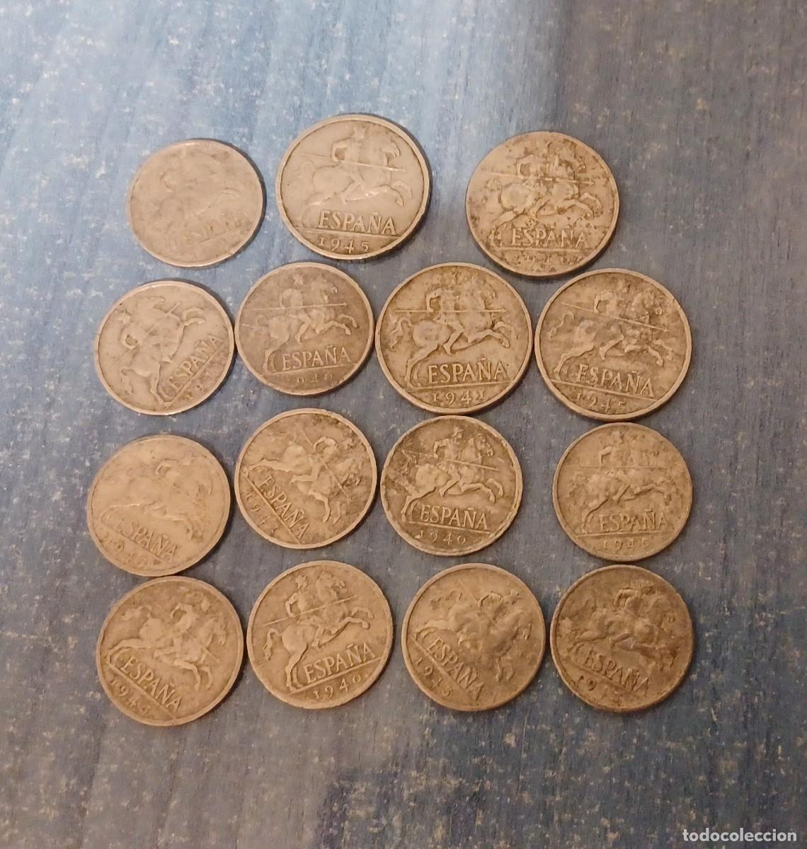 Monedas Franco: 15 monedas jinete lanzero 5 y 10 centimos 1940 - 1945