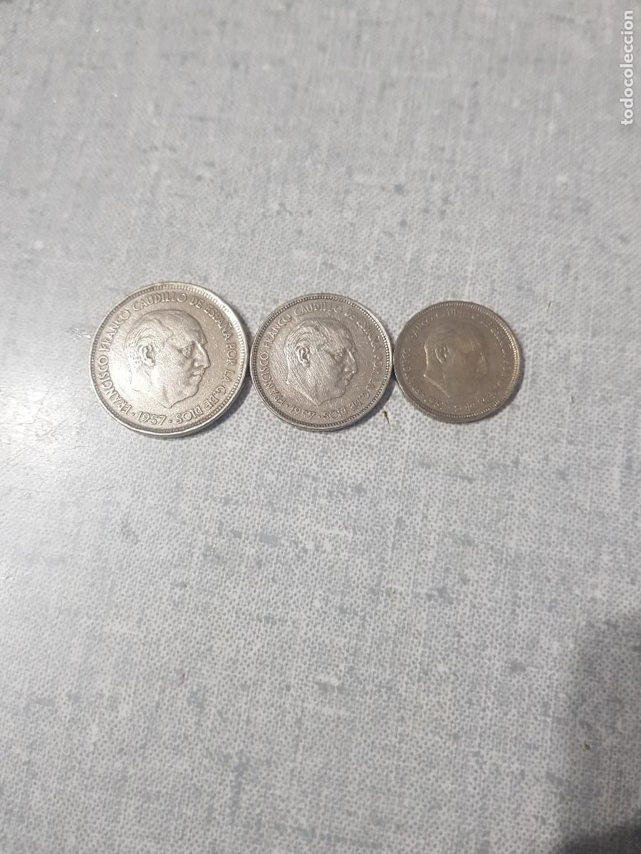 Monedas Franco: TRES MONEDAS DE FRANCISCO FRANCO