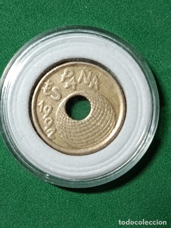 Monedas Franco: Moneda 25 Ptas Sevilla 92, Tiene error