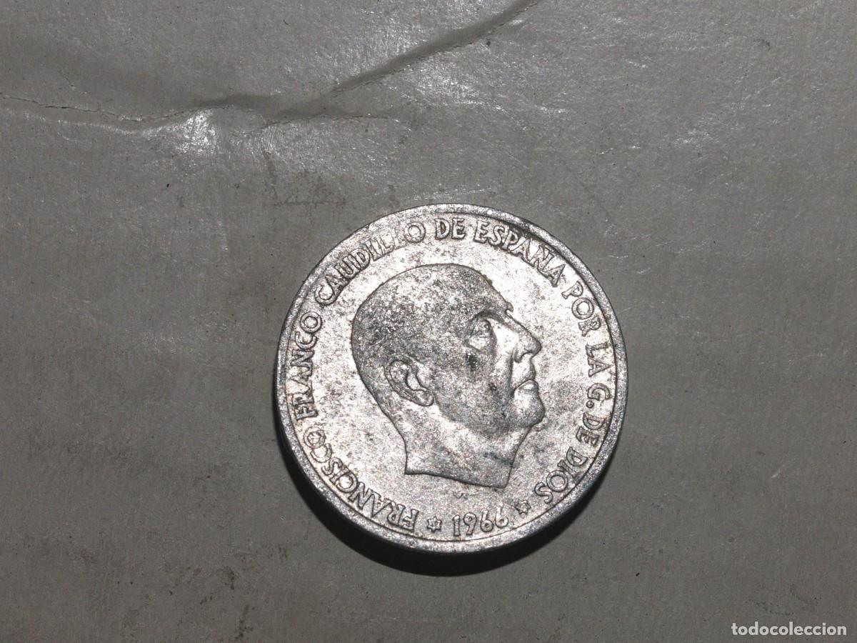 Monedas Franco: MONEDA DE 50 CTS DE 1966 ESTRELLA 71. ERRORES DE ACU&Ntilde;ACION