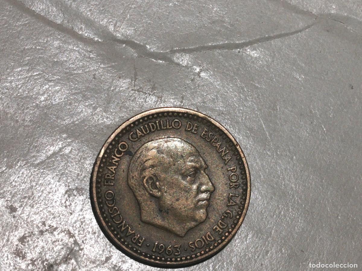 Monedas Franco: MONEDA DE 1 PESETA DE 1963. ESTRELLAS 19 - 65. ERRORES DE ACU&Ntilde;ACION