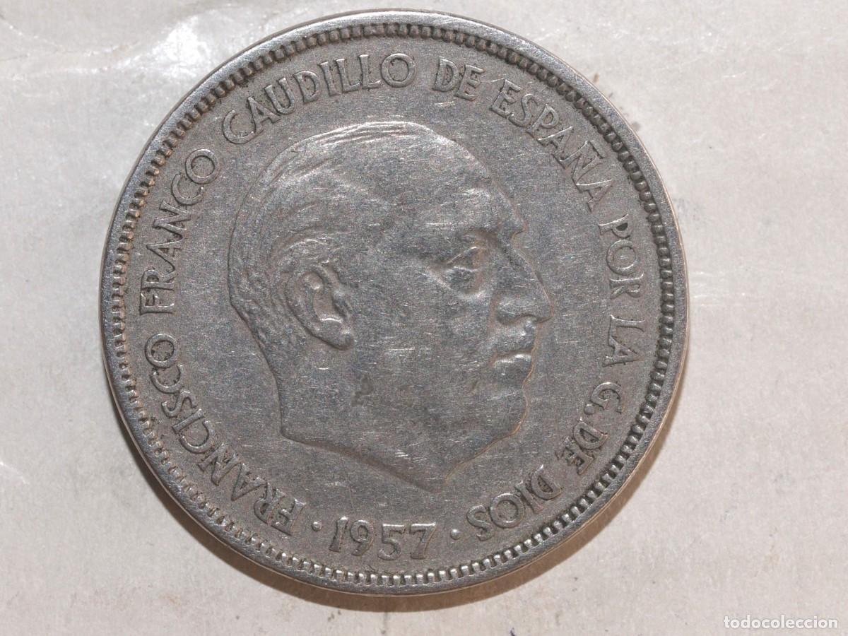 M&uuml;nzen unter Franco: MONEDA DE 25 PESETAS DE 1957 ESTRELLAS 19 - 61 ERRORES ACU&Ntilde;ACION