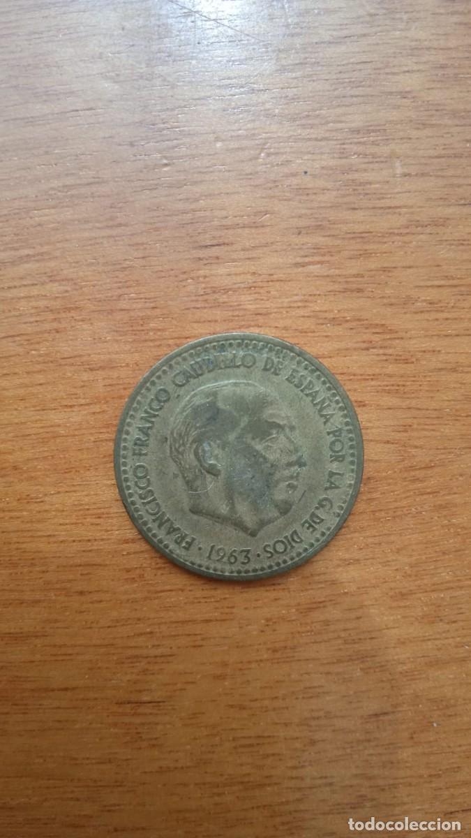 Monedas Franco: Moneda de 1 peseta. Francisco Franco. A&ntilde;o 1963. E 64.