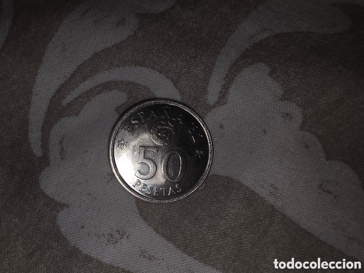 Monedas Franco: Moneda de 50 pesetas del 82