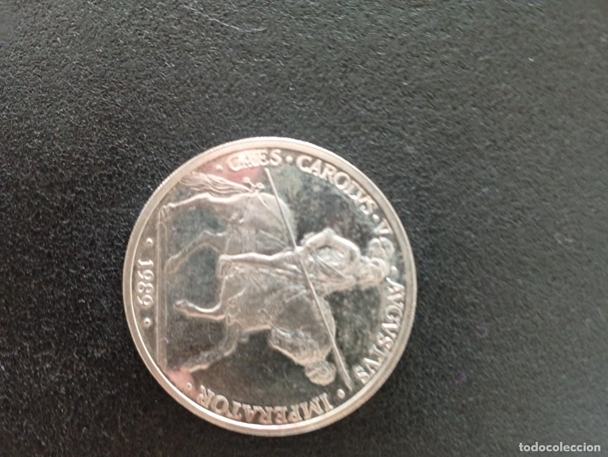 Monedas Franco: Monedas 2000 pesetas plata de ley 30 g Carlos V a&ntilde;o 1989