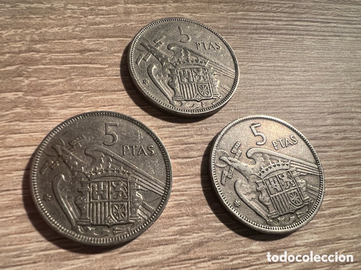Monedas Franco: Lote de tres monedas de 5 pesetas de 1957 67*