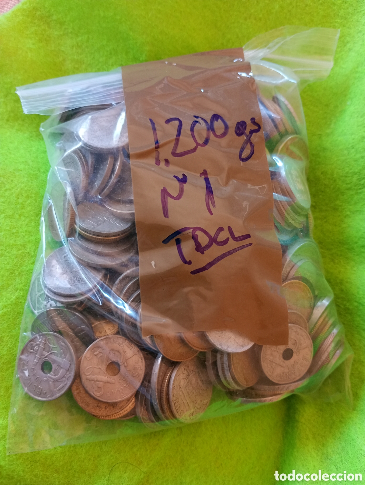 Monedas Franco: Bolsa con 1200 gramos de monedas espa&ntilde;olas