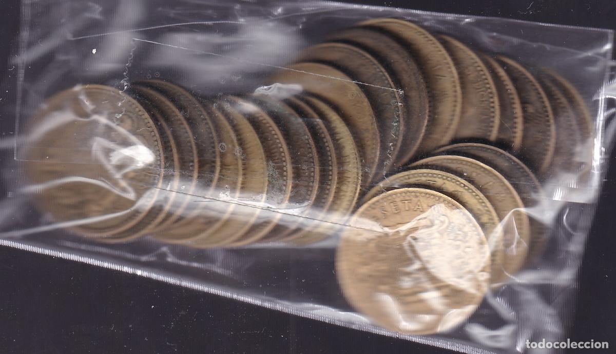 Monedas Franco: FC8-76- FRANCO x 23 Monedas 1 Pta Todas DIFERENTE A&Ntilde;O