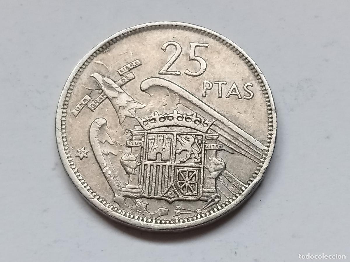 Monedas Franco: ESTADO ESPA&Ntilde;OL 25 PESETAS 1957 *71 VARIANTE DOS PLUMAS MBC+