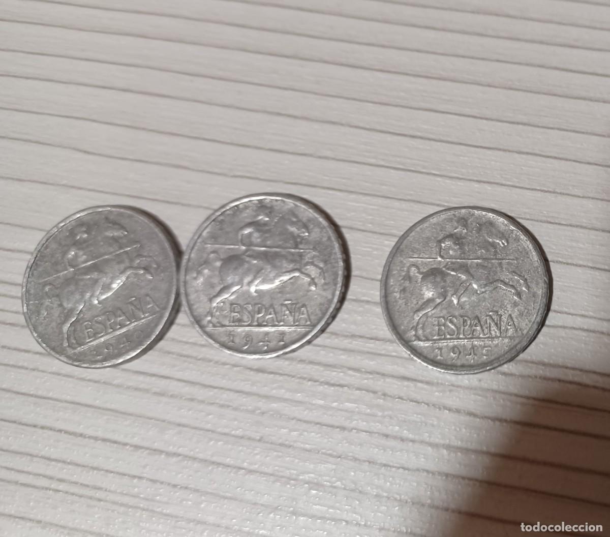 Monedas Franco: 3 monedas de 5 centimos del jinete 1940 1941 1945