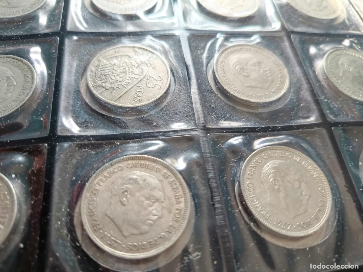 M&uuml;nzen unter Franco: &Aacute;lbum de monedas de 50 y 25 pesetas 1957 10 juegos completos