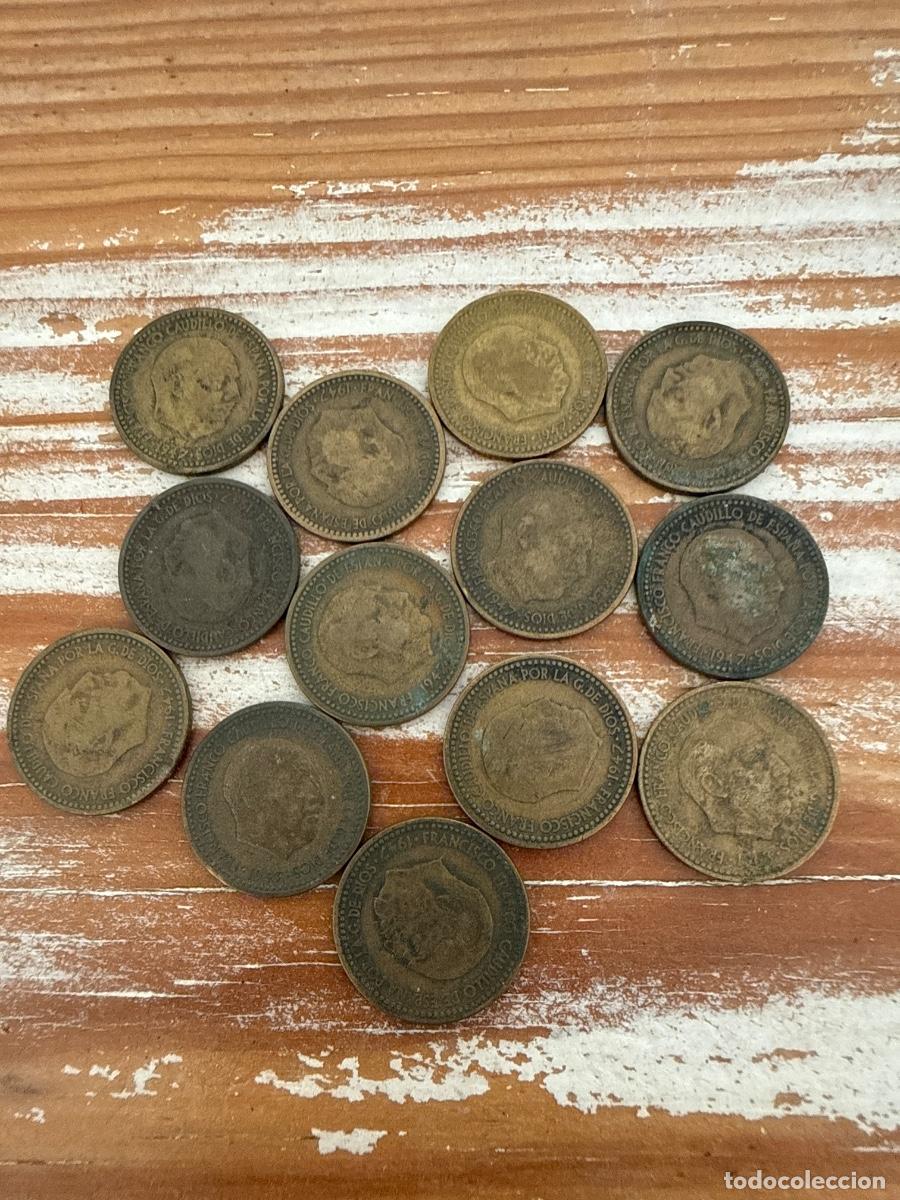 Monedas Franco: Trece monedas de peseta de 1947